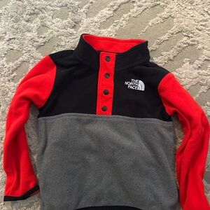 Barely worn North Face Fleece Pullover